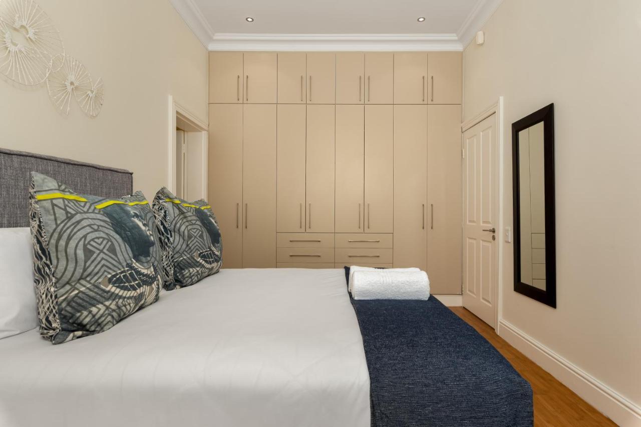 Holiday home 32 Bellevue Street Cape Town