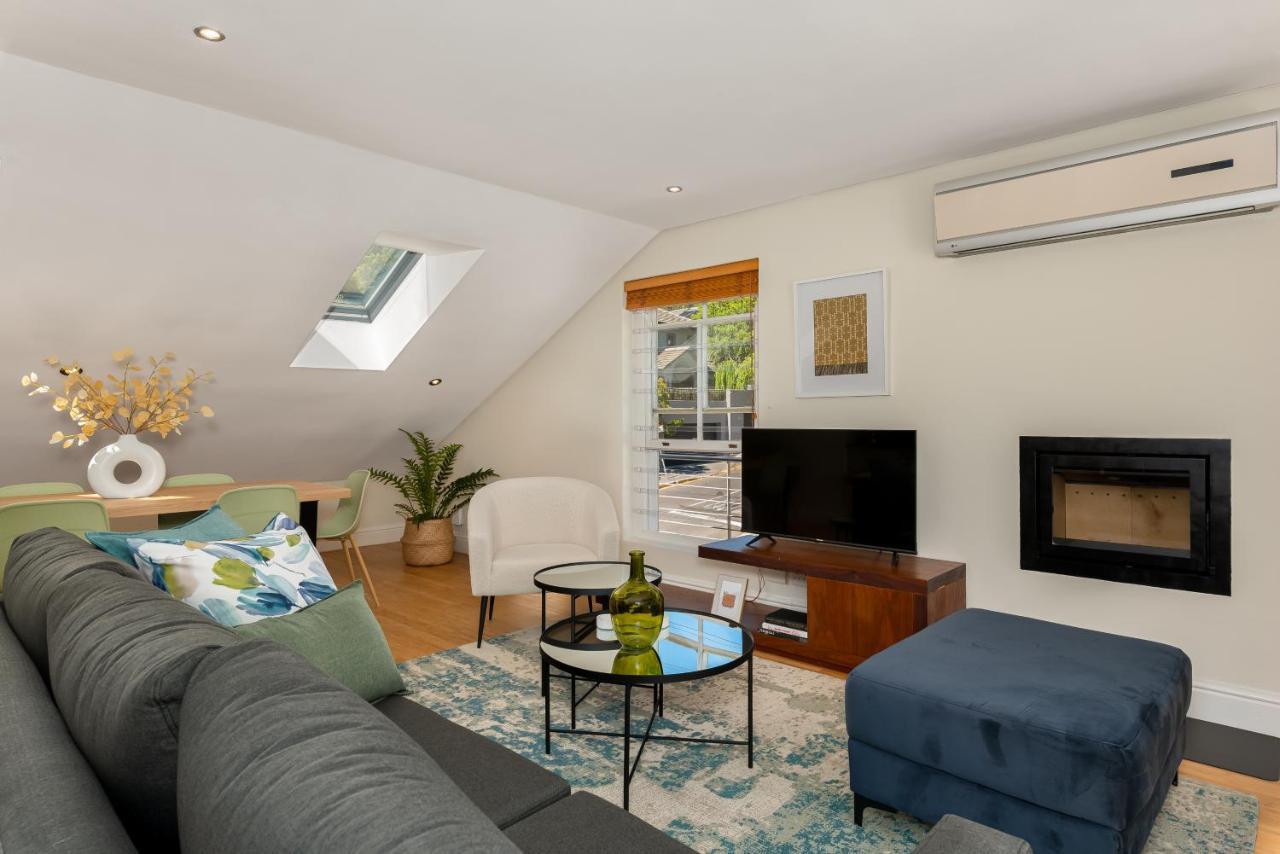 Holiday home 32 Bellevue Street Cape Town